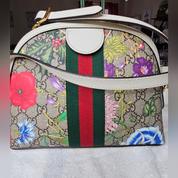 Authentic Like New Gucci GG Supreme Flora Ophida small shoulder bag - Picture 5 of 8